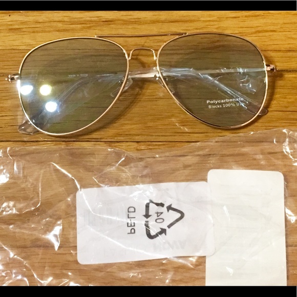 🌺Last two🌺Blue Tinted Aviator Sunglasses - Picture 2 of 2